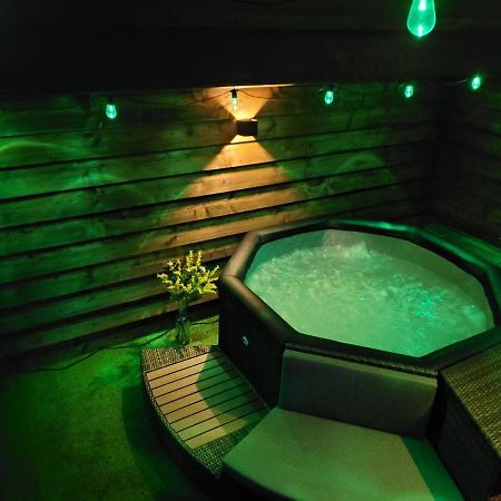 Chambre Merlot, Piscine Et Spa, Proche St Emilion Lugon et l'Ile du Carney Exterior photo